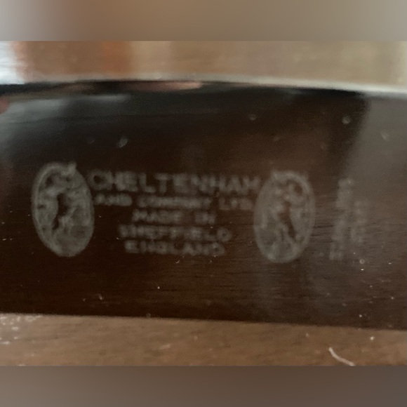 Cheltenham and Co. Knife and Fork Carving Set, made in England, rarely used. - Picture 5 of 5